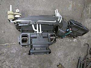 Parting out 1999 Mercedes SLK 230 Kompressor - Los Angeles-evap_blower_01.jpg