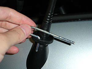 SLK350 and Nibble Antenna-remove_antenna.jpg