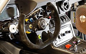 Driving the SLS GT3-mercedes-benz-sls-amg-gt3-cockpit.jpg