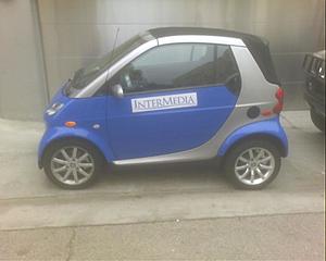 Smart Car coming to the US!-04-07-07_1140.jpg