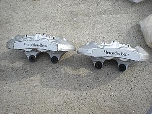 Rear 4 pot AMG BREMBO brakes-dscn0199.jpg