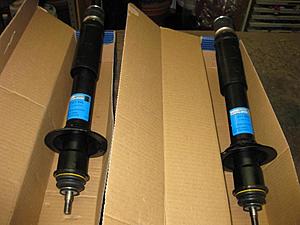 FS: OE Sachs Rear ML Shocks New In Box-img_0132.jpg