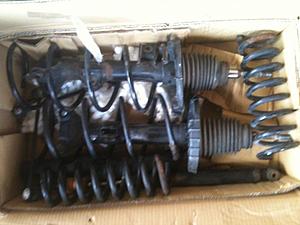 W203 stock suspension parts-photo-copy.jpg