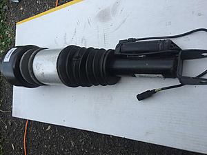 Arnott W211 non 4-Matic airmatic front left strut-img_1971.jpg