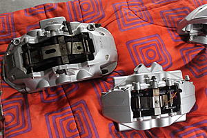 For Sale: CLK55 / SLK55 AMG Calipers, 6 piston fronts - 4 piston rears-img_8616_zps960cae20.jpg