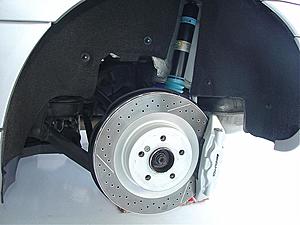 (test Pics)-amg-4-piston-rear-brakes-rotor.jpg