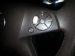 Steering Wheel buttons peeling-mbenz.jpg