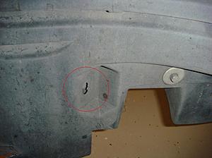 DIY: How to remove front bumper (W210)-fender-well-screw-8mm.jpg