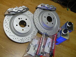 anyone have the C32 calipers on their W210 E55-rearbrakes1.jpg