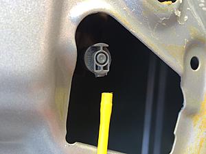vacuum leak in door-photo-1.jpg