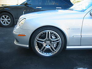 ANY PICTURES of E55 with E63 RIMS (STYLE VI)?-e556.jpg