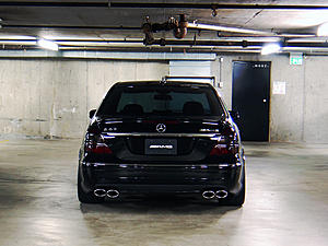 Debadging my E55?-rear.jpg