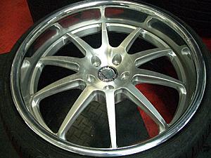 20 inch hre 4 sale brushed w/ polish lips-e63004.jpg