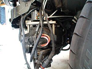 What is this part on the driver's side?-dsc00079-medium-.jpg