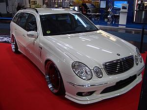 Any Pictures of E55 or E63 Wagon in White-cimg3687.jpg