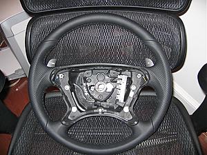 FS: E63 Steering Wheel-037.jpg