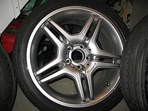 E55 AMG wheels with rubber for sale-rear-wheel-2.jpg