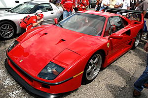 Headlight intake?-800px-ferrari_f40_in_ims_parking_lot.jpg