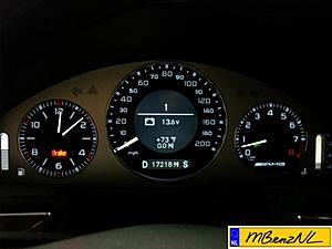 CLS63 instrument cluster in E55-rl-cls63-03.jpg