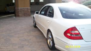 pics of my E55 with new wheels ( to me)-100_0554.jpg