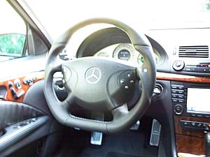 Flat-bottomed steering wheel installed! Loving it.-100_0120.jpg