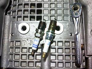 E55 Spark Plug Questions And Answers. Experienced opinions/facts needed.-img140.jpg
