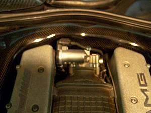 Made my Carbon fiber airbox fit the 82mm TB-100_5309.jpg