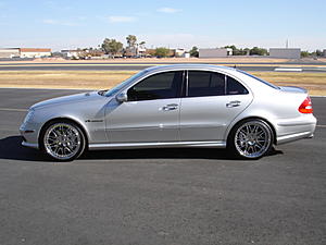 Which way would these wheels look best (pics &amp; poll attached) ?-e55-23.jpg