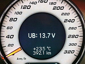 On dash voltage display-img_0273s.jpg