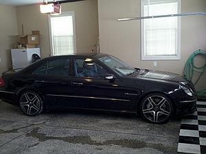 Hello, new here. Just bought an E55-2011-02-09_10-40-06_878.jpg