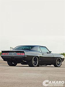 E55 vs Lambo Murci-camp_1104_12_o-1969_chevy_camaro-rear_right.jpg