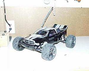 I wonder is my RC car would beat my car down the 1/4 mile lol-p1210045.jpg