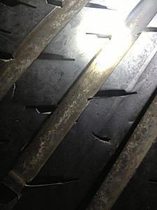 Just bought a single used continental sport contact 3, cracking center tread.-img_4167.jpg