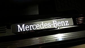 Illuminated Door Sills at ForMyMercedes.com-w221-lighted-sills-white-mb.jpg