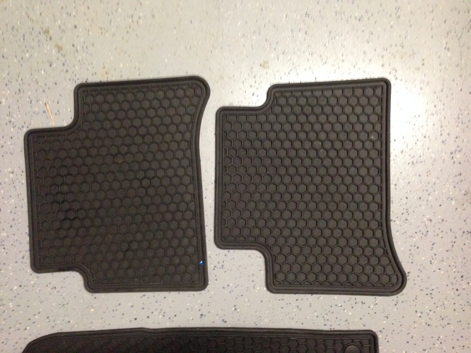 For Sale W211 Mb All Weather Floor Mats Mbworld Org Forums