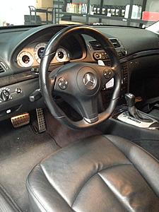 WHO CAN GET ME 2010 SL63 steering wheel !!!?!?!?!??!?!?!!?????-img_7043.jpg