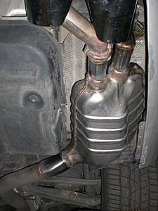 Could use some advice on C63 mufflers install....-cimg4524.jpg