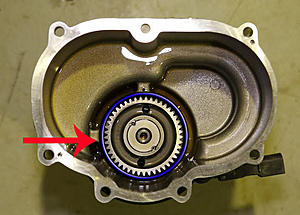 How do i remove the clutch pulley off the supercharger???-supercharger-20snout_zpsv7zow4mz.jpg