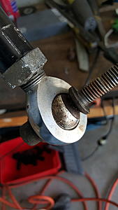 E55 Rear Toe Arm Creak/Sqeal -- ID these! Rebuildable?-20160227_124846_zpscpwe0otw.jpg