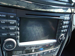 DIY:  Removing scratches from COMAND screen-dsc04354.jpg