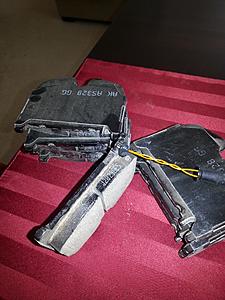 Front Brake pads and the sensor......Akebono vs. OEM-20140716_155053_zps5eb90aae.jpg