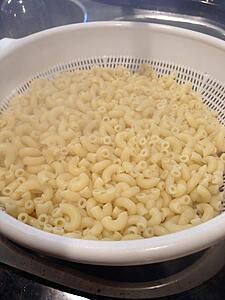 OT - smoked mac &amp; cheese-bat338pl.jpg