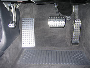 AMG Pedals and shifter knob-img_5530.jpg