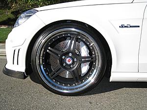 Picture request: White E63 w/ CF kit and OEM Matte Black 19&quot; rims-img_0398.jpg