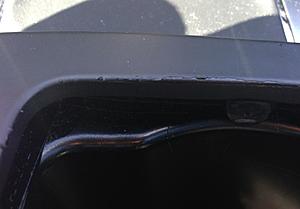 Peeling of Center Console/Cup Holder-photo1.jpg
