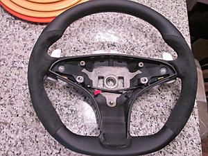 Optional 3-Spoke AMG Steering Wheel-steering-wheel.jpg