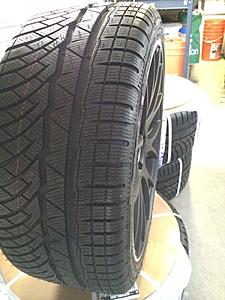 Winter Wheels and Tires Arrived!-photo-oct-14-17-10-04.jpg