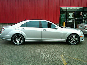 Mercedes Benz S550 with AMG package on 20&quot; Staggered Wheelrep 02s-30208_891749739700_48921041_50893478_293662_n.jpg