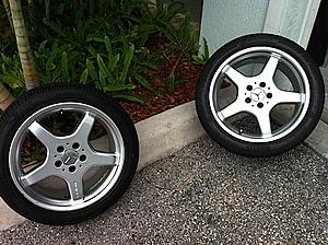 SL 55 OEM 18" WHEELS AND PIRELLI PZERO ROSSO TIRES-photo-1-.jpg