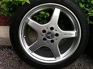 SL 55 OEM 18" WHEELS AND PIRELLI PZERO ROSSO TIRES-photo-2-.jpg